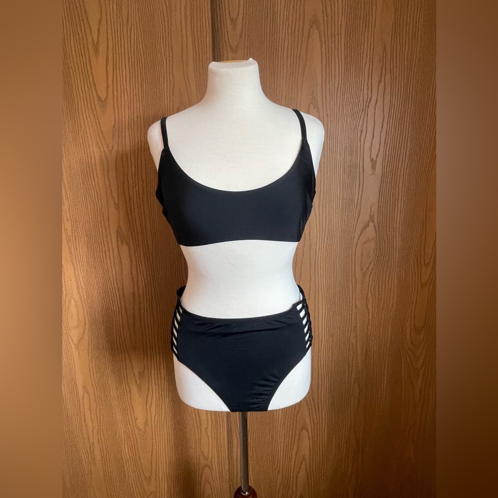 Aerie Scoop Adjustable Bikini Top